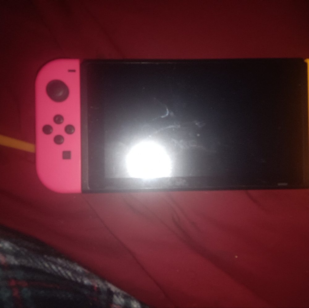 Nintendo switch - Picture 2 of 11